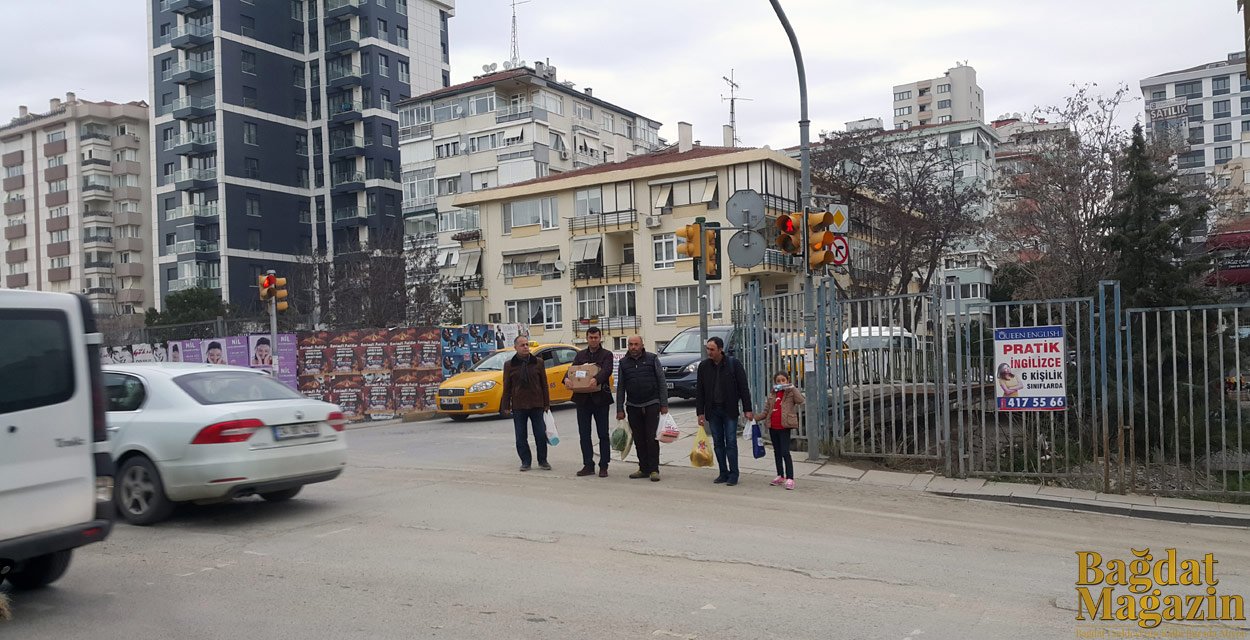 Kasadar Sokak Köprüsü