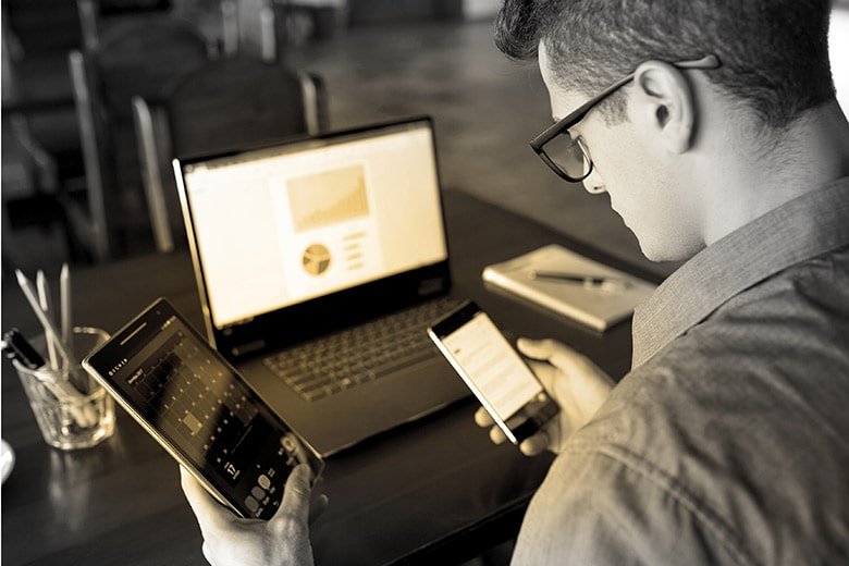 Dijitalleşen dünyada göz problemlerine dikkat