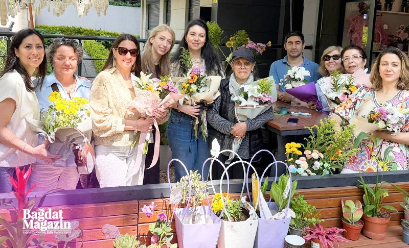 Phiale Floral Cafe