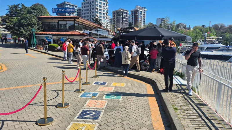 Happy Mothers Fest Mutlu Anneler Festivali